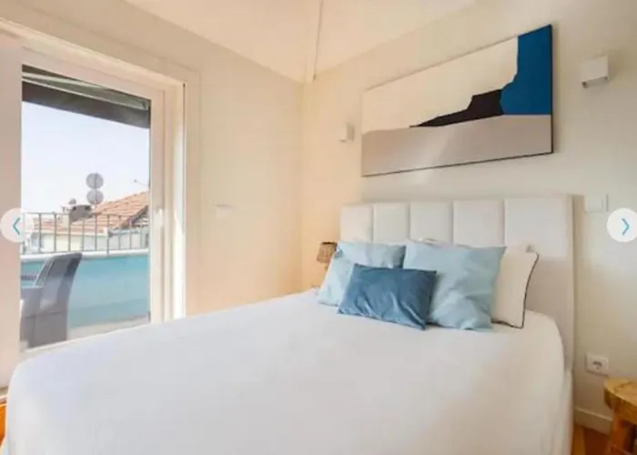 Porto Pool Spot